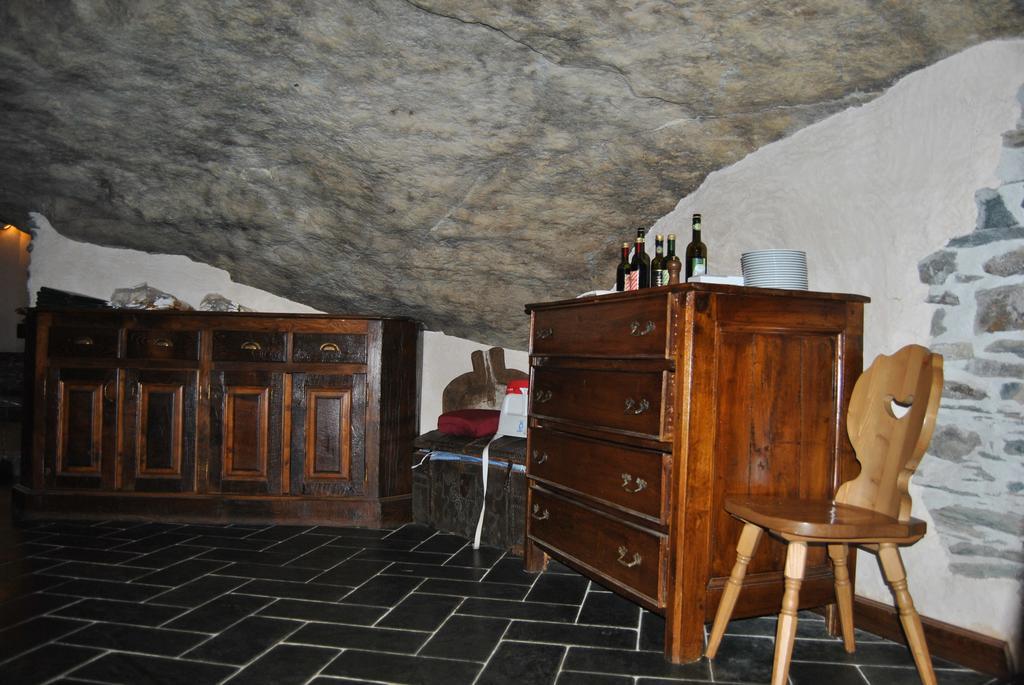 Casa Vacanza La Rocca Киеза ин Валмаленко Екстериор снимка